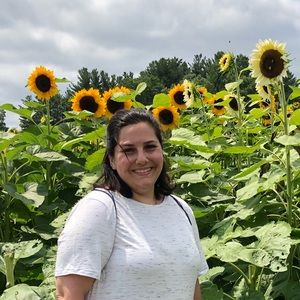 Meet your Posher, Elena